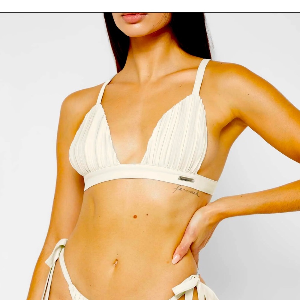 NWT Manière De Voir Swim Top